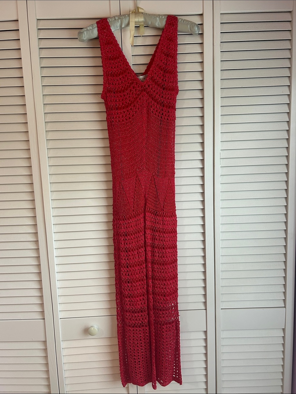 Basix II Red Maxi Dress, Sleeveless V-Neck